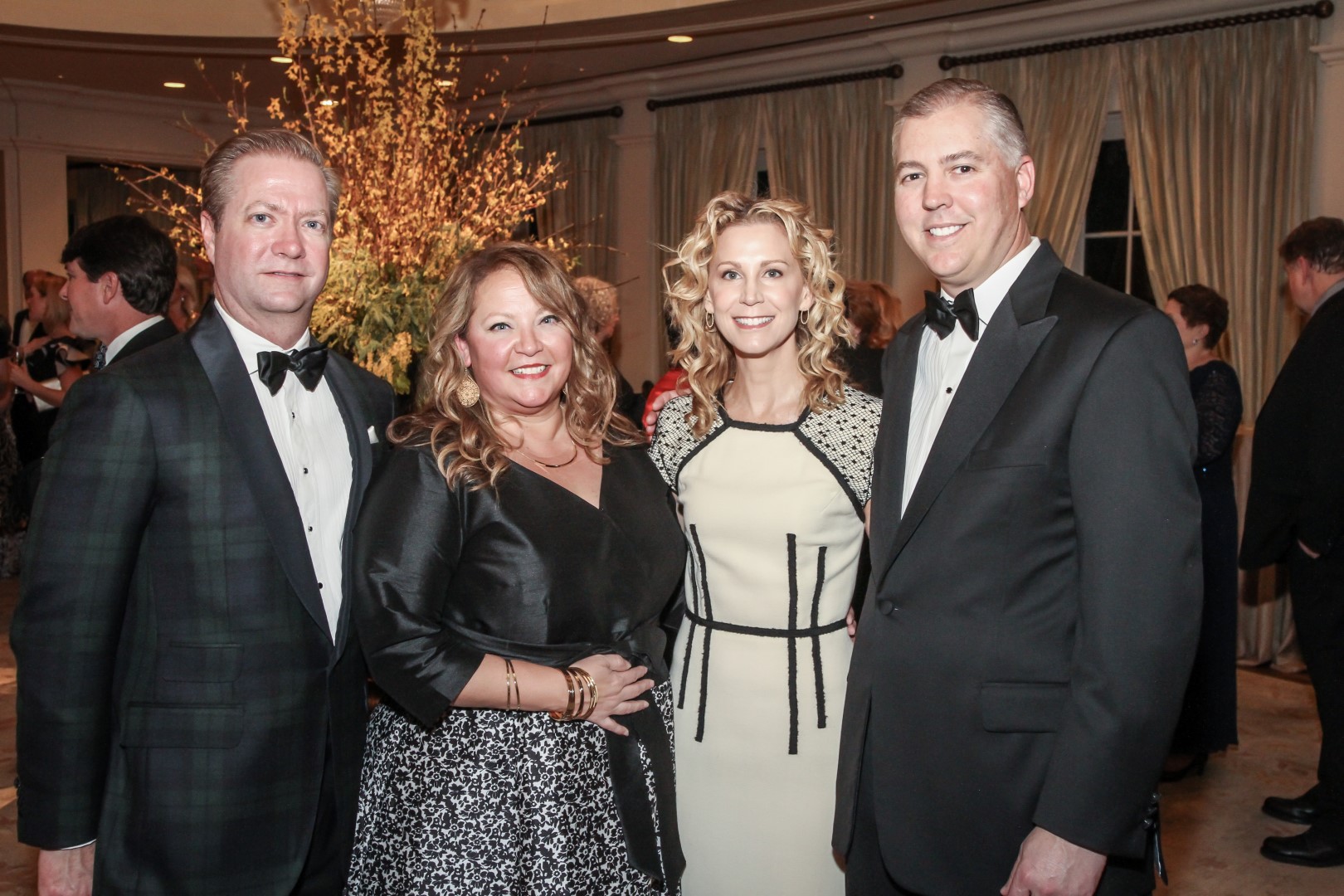 Good Samaritan Foundation’s 30th Annual Pearl Ball | LCAHouston